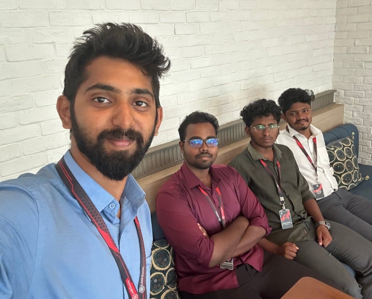 The LeakSonic team taking a group photo together during the GAIL L&T Bypass site visit
